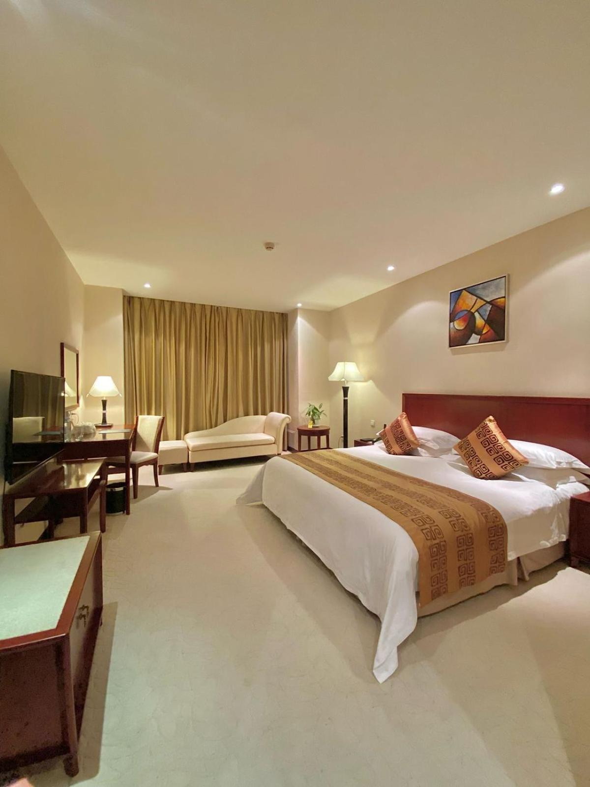 فندق بكين بلاس سولوكسي أستانا المظهر الخارجي الصورة A room at the hotel